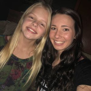 Meet your Posher, Emmie